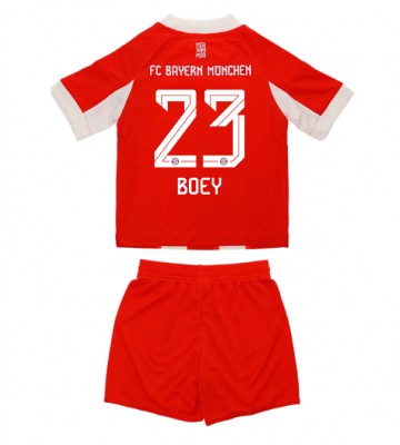 Bayern Munich Sacha Boey #23 Hemmakläder Barn 2025-26 Kortärmad (+ Korta byxor)